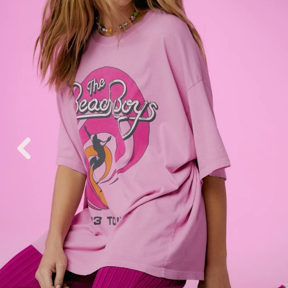 Free People x Daydreamer The Beach Boys 1983 Tour Tee Pink One Size New with Tag - Picture 4 of 16